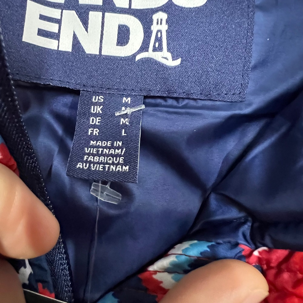 Lands End Womens 600 Down Puffer Vest Red Blue Fair Isle USA Aztec medium New - Picture 8 of 10